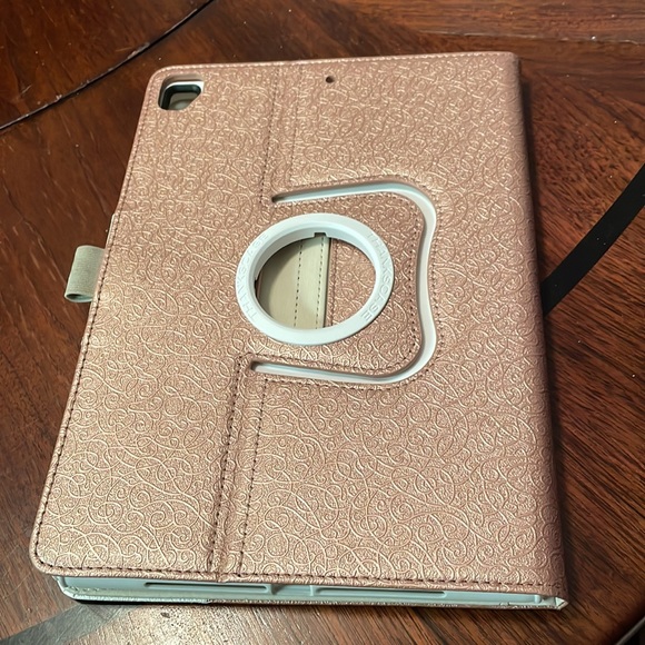 iPad case and stand - Picture 6 of 9